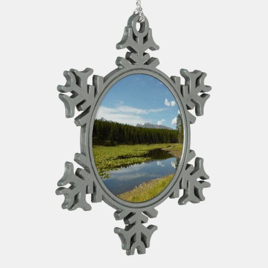 スワンレイクIアットグランドテトン国立公園 スノーフレークピューターオーナメント (左)