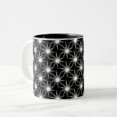 スワーリングSuns Mug、白黒 ツートーンマグカップ (正面左)