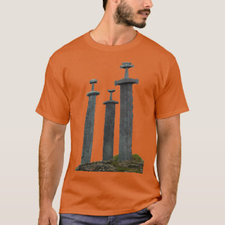 スヴェルトi fjell Stavanger Norway Tシャツ