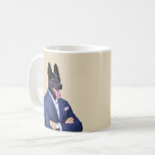 スーツに黒いドイツの羊飼い – Humanimal コーヒーマグカップ (正面左)