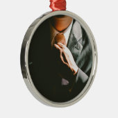 スーツのビジネスマンのタイの影効果 メタルオーナメント (右)