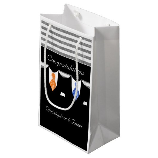 スーツの青いオレンジ結婚色のパーソナライズされた男と スモールペーパーバッグ (正面アングル)