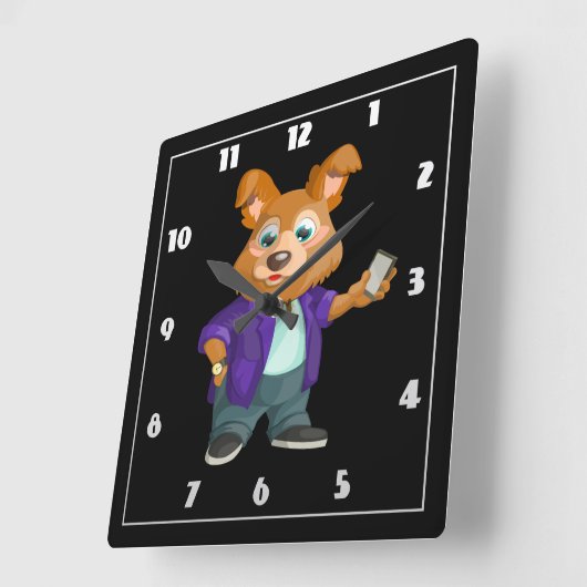 スーツよくはしゃぐを着て愛らしい漫画の犬の学生 スクエア壁時計 (傾斜)