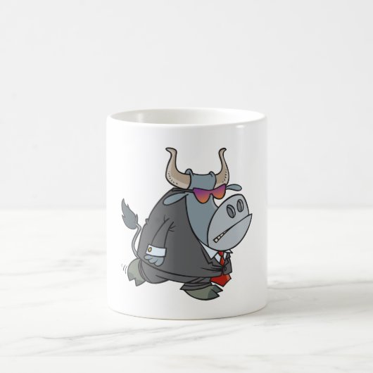 スーツを着たコーヒーマグを食べる コーヒーマグカップ (中央)