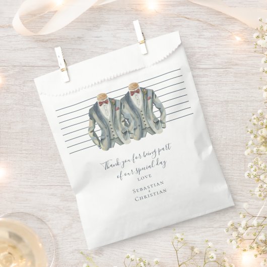 スーツを着た2つのパーソナライズされたゲイ結婚ズ フェイバーバッグ (クリップ留めされた状態)