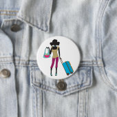 スーツケースを持った人 缶バッジ (インサイチュ)