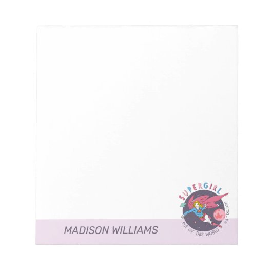 スーパーガールアウトオブザワールドレトログラフィック ノートパッド (正面)
