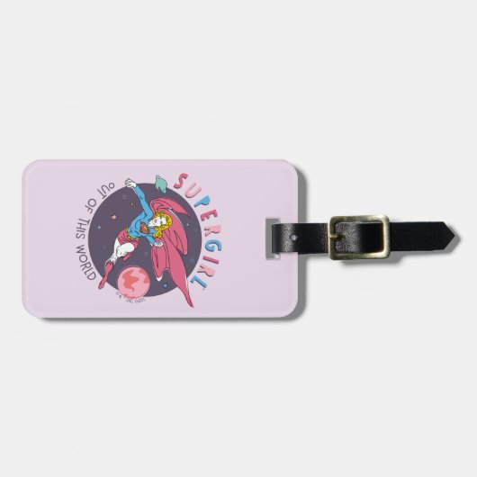 スーパーガールアウトオブザワールドレトログラフィック ラゲッジタグ (正面横)