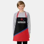 スーパーガールウーマン・オブ・トゥロー エプロン (着用した状態)
