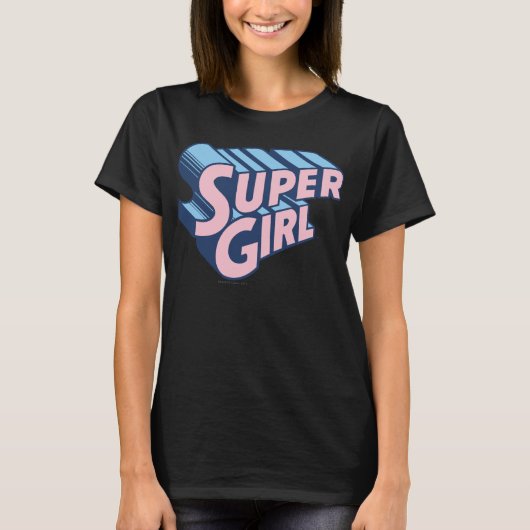 スーパーガールピンクとブルーのロゴ Tシャツ (正面)