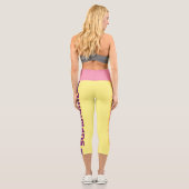 スーパーガールレトロカラーシフトグラフィック カプリレギンス (裏面)