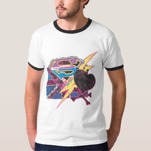 スーパーガール国旗とクロスボーン Tシャツ (正面)