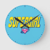 スーパーガール ポップ ロゴ ラウンド壁時計 (正面)