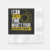 スーパーパワーをフリーズする – フォトグラファー・カメラ 縁ありカクテルナプキン (正面)