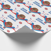 スーパーヒーローおもしろい飛んでいる誕生日ボーイ途方もないギフト ラッピングペーパー (角)