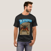 スーパーヒーローのお風呂パグ 笑えるお風呂のミーム 犬好き Tシャツ (正面フル)