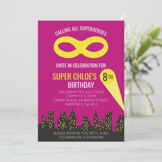 スーパーヒーローをテーマにした誕生日パーティーの招待 招待状 (スタンド正面)