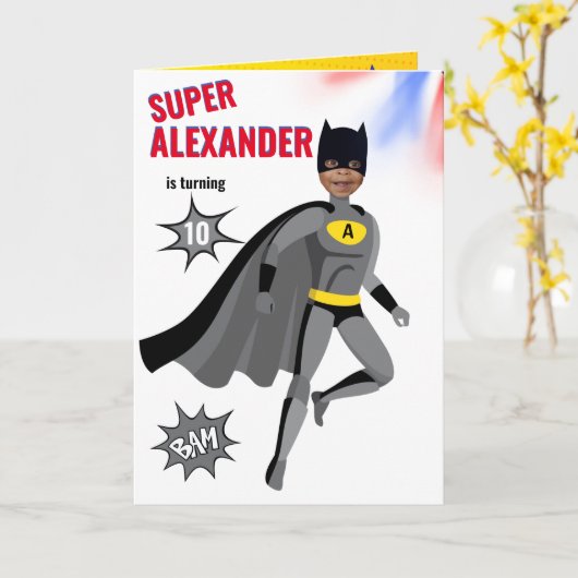 スーパーヒーローアメージングユニークボーイファブラス誕生日 カード (黄色い花)