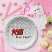 スーパーヒーローカスタマイズ可能な紙プレート- POWレッド ペーパープレート (パーティー)