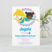 スーパーヒーローガール – アフリカ系アメリカ人バースデーパーティー 招待状 (スタンド正面)