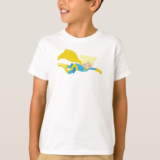 スーパーヒーローガール、ブロンド髪、ヒーロー、イエローケープ Tシャツ (正面)
