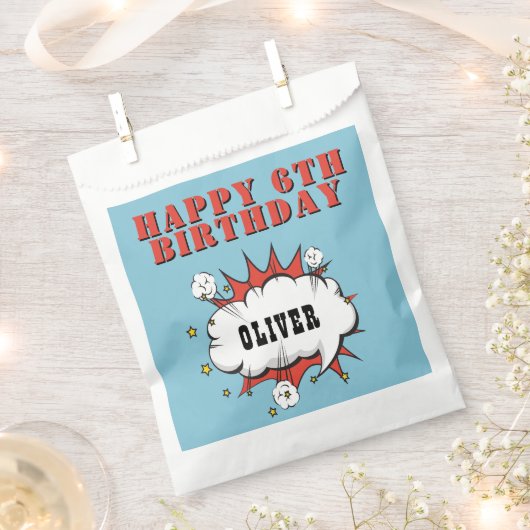 スーパーヒーロー漫画スピーチバブルハッピーバースデー フェイバーバッグ (クリップ留めされた状態)