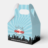 スーパーヒーロー漫画バースデーパーティー フェイバーボックス (正面サイド)