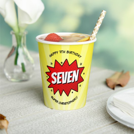 スーパーヒーロー漫画ブックニーエイジ誕生日 紙コップ (インサイチュ)