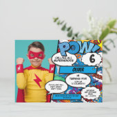 スーパーヒーロー漫画誕生日パーティーブルーフォトインビタティ 招待状 (スタンド正面)