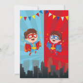 スーパーヒーロー誕生日ブラザーズブルーレッドジョイントボーイ 招待状 (裏面)