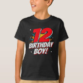 スーパーヒーロー誕生日- 12歳 – 12誕生日 Tシャツ (正面)