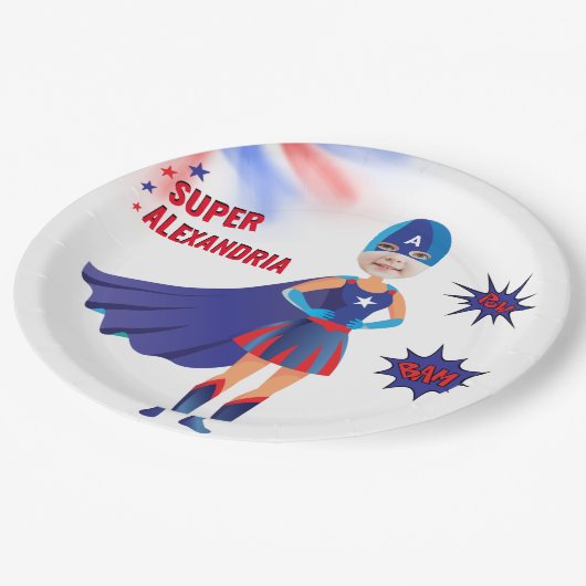 スーパーヒーローUSAガール素晴らしアメージング誕生日 ペーパープレート (アングル)
