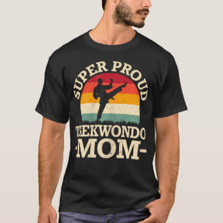 スーパープラウド テコンドーママ 母の日 武道 Tシャツ