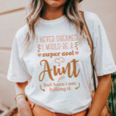 スーパー・クールなおばさん Tシャツ