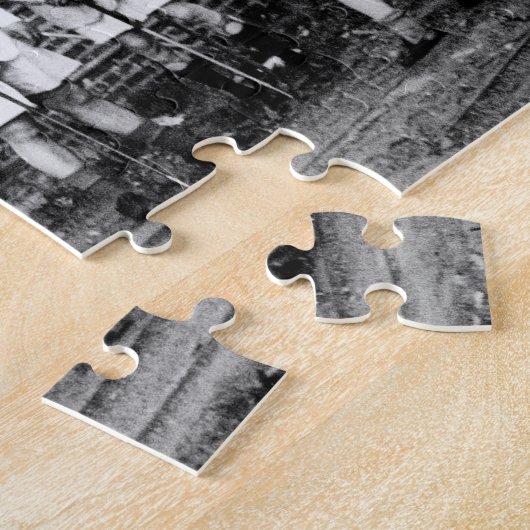 (ス遊ーツを押さえながら)ゴルフフリー ジグソーパズル (側面)