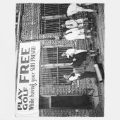 (ス遊ーツを押さえながら)ゴルフフリー フリースブランケット (正面)