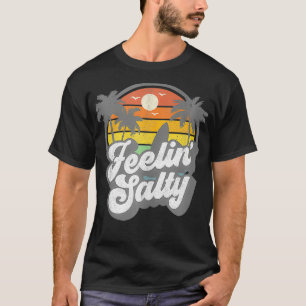 ズサルティ感じアイランドバケーションサーフィンパームレトロB Tシャツ