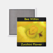 ズッキーニの花の中のビー マグネット (正面/裏面)