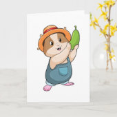 ズッキーニを持つ農夫のハムスター カード (黄色い花)