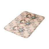 ズボンと花を身に着けたかわいいファームコアの豚 バスマット (アングル)