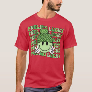 ズラッキーハッ感じピー顔シャムロックSt patricks day Tシャツ