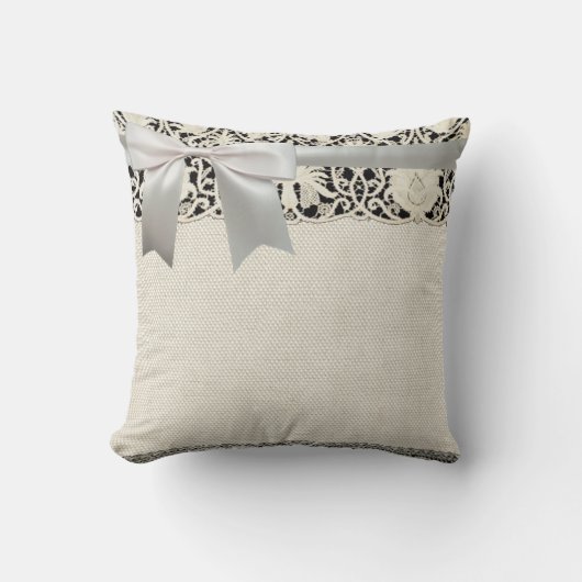 ズ結婚アンティークレースリネンホワイトクラシックかわいらし クッション (正面)