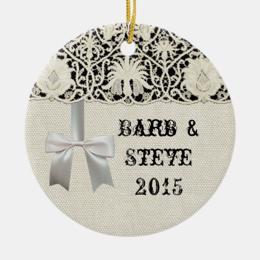 ズ結婚アンティークレースリネンホワイトクラシックかわいらし セラミックオーナメント (正面)