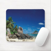 セイシェル、マヘ島、アンセロイヤルビーチ。 マウスパッド (マウス)