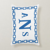 セイルブルースクエアギリシャ鍵モノグラム アクセントクッション (正面(垂直))