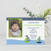 セイルボー航海のトボーイズフォト誕生日招待状 招待状 (スタンド正面)