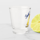 セイル遠くに金ゴールド帆船航海の ショットグラス (左)