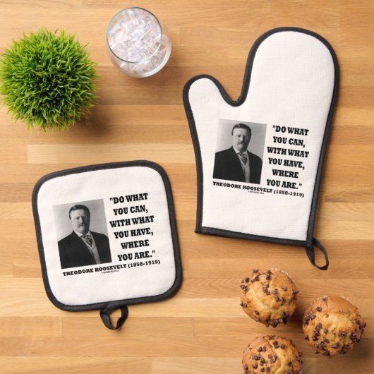 セオドア・ルーズベルトは今の場所でできることを行う 鍋つかみ&鍋敷きセット (トップダウン)