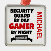セキュリティガード遊はビデオゲームを愛 メタルオーナメント (正面)