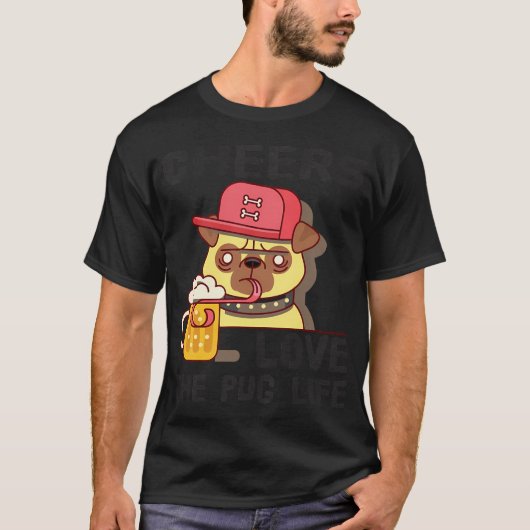セクシーなパグのママ、かわいいパグ Tシャツ (正面)